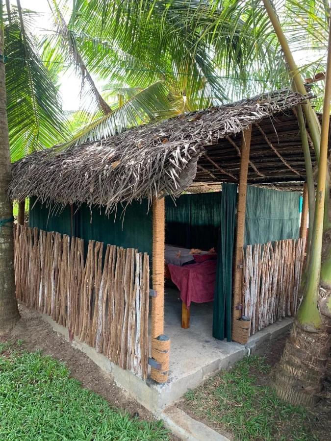 ホテル Mahee House ディックウェラ エクステリア 写真